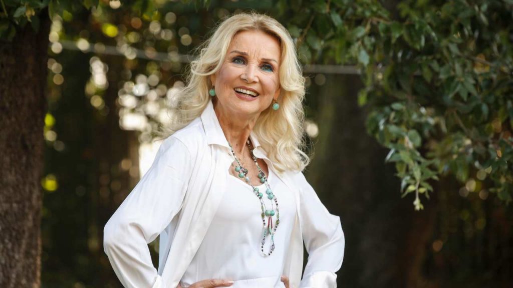 Barbara Bouchet, finalmente la verità: ecco come è costretta a vivere l’attrice