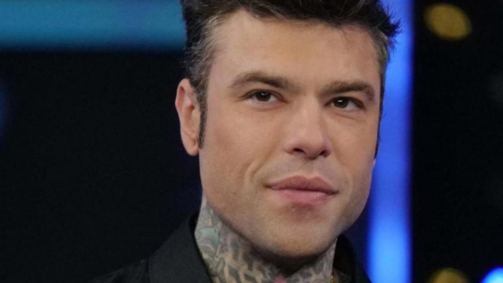 Fedez, tutta la verità prima di salire sul palco dell’Ariston: ecco come sta davvero il cantante